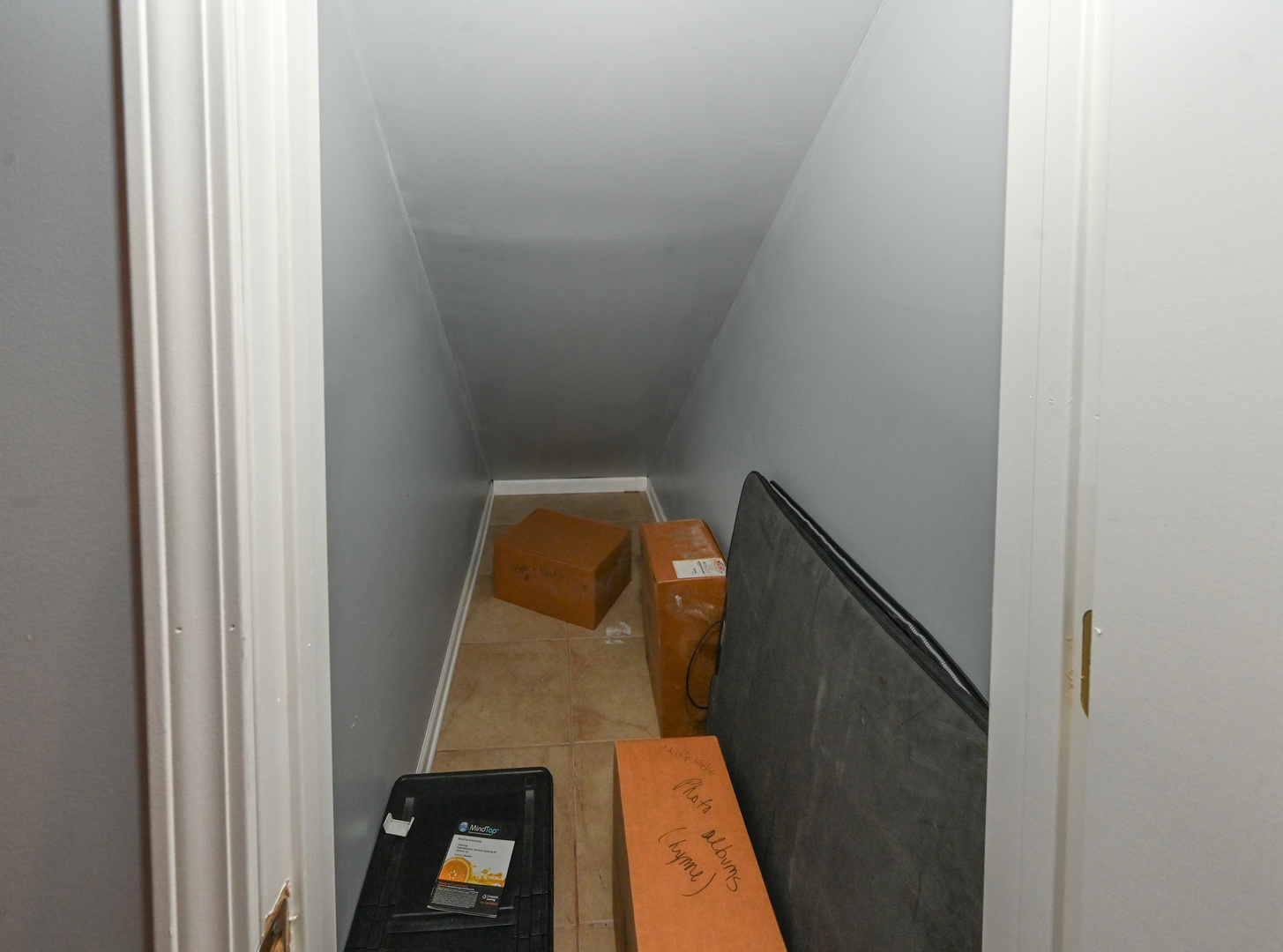 500 Greenview Lane Wheeling, IL 60090 - Photo 27 of 51 a view of balcony