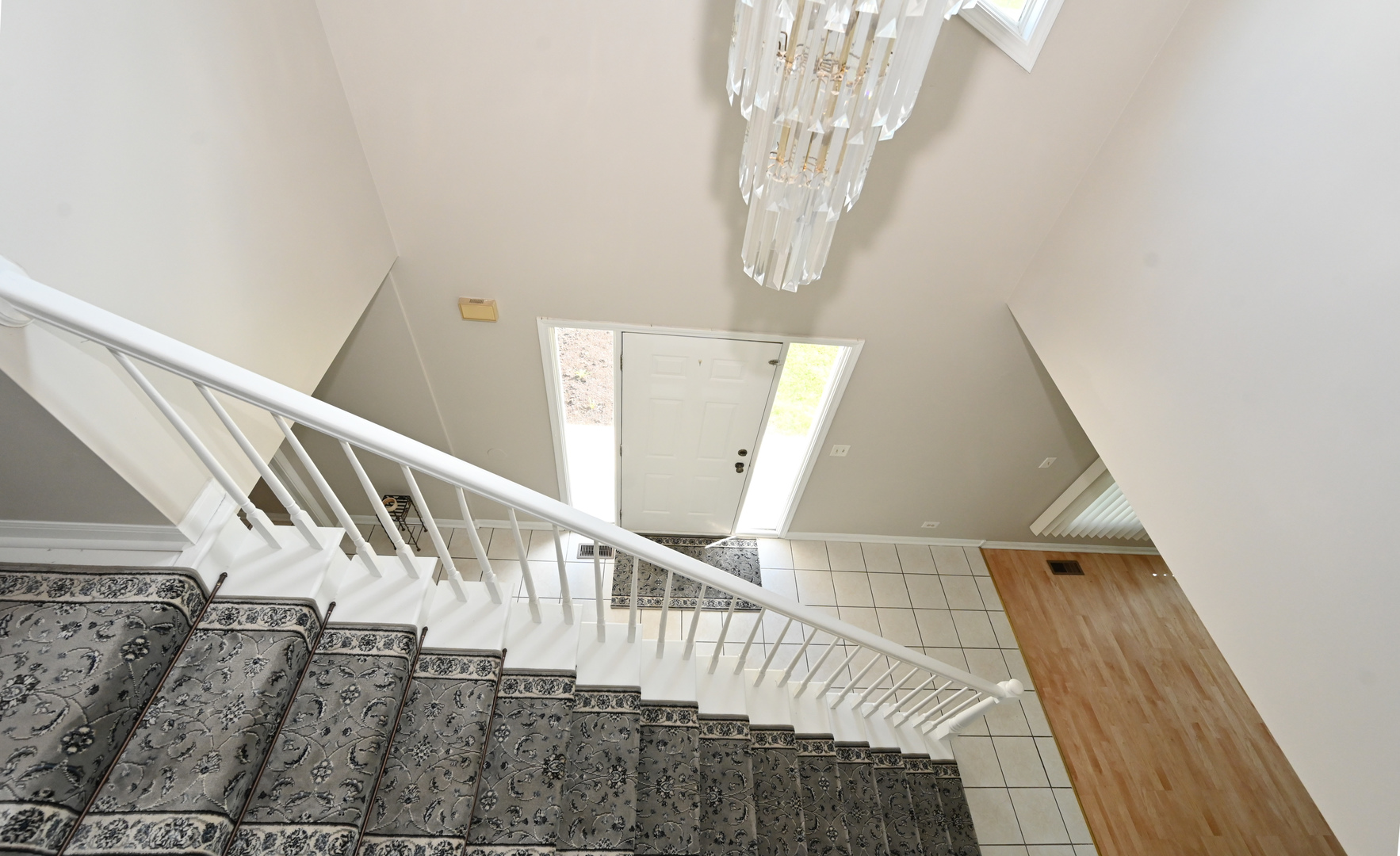 500 Greenview Lane Wheeling, IL 60090 - Photo 46 of 51 a view of entryway and hall with wooden floor