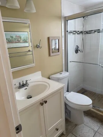 $1,900 | 340 Horizon West, Unit 104, Boynton Beach, FL 33435