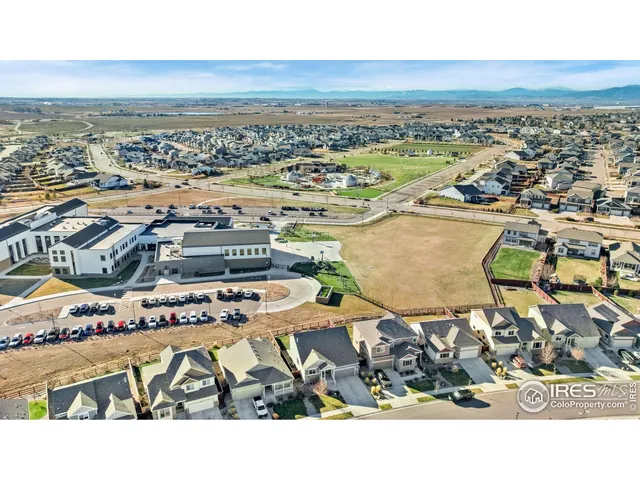 a picture of a city view