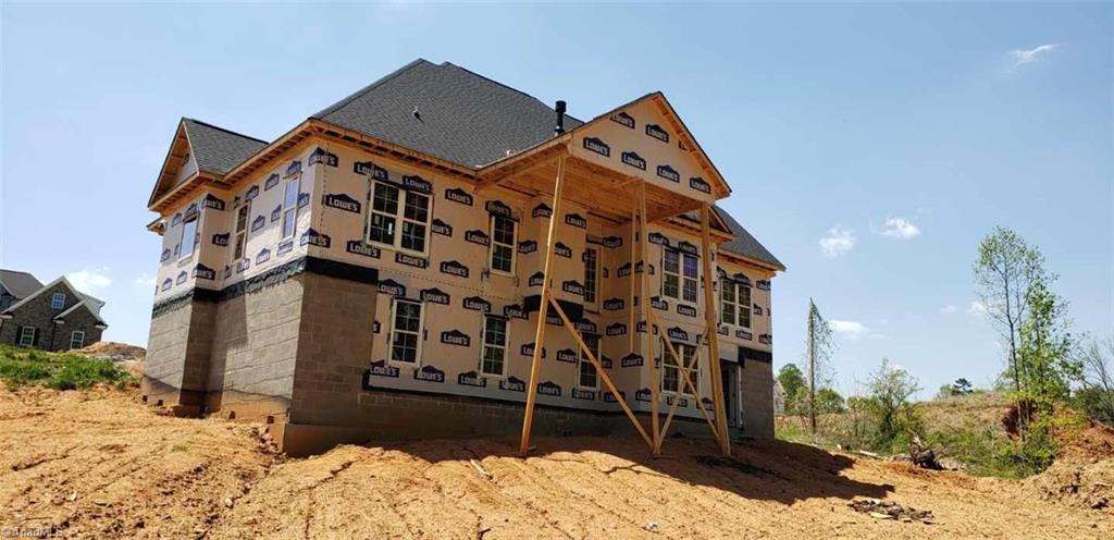 230 Pipers Ridge West Winston-Salem, NC 27127 - Photo 11 of 24 8 5 Great Room Vaulted Ceilin