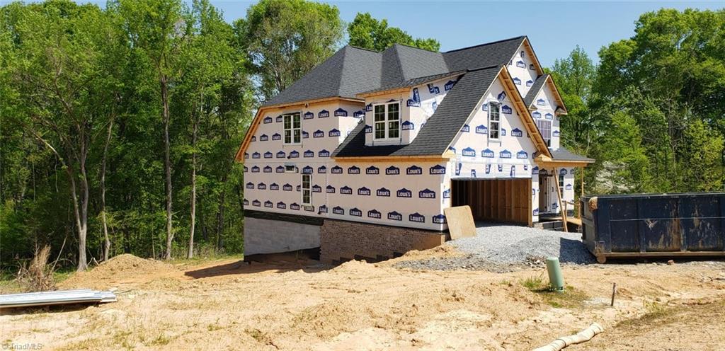 230 Pipers Ridge West Winston-Salem, NC 27127 - Photo 3 of 24 Gallery Image 3