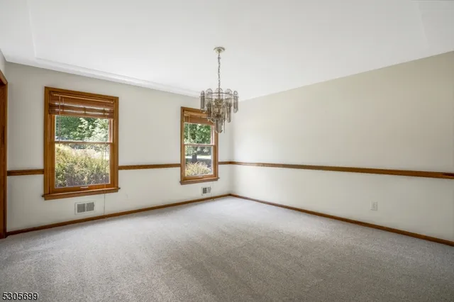 $3,800 | 34 Willow Brook Lane, Annandale, NJ 08801