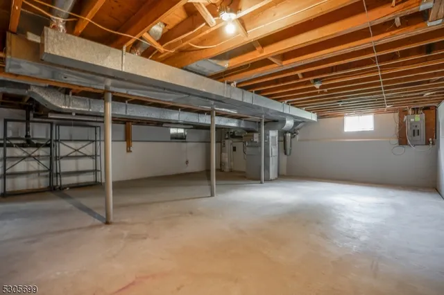 $3,800 | 34 Willow Brook Lane, Annandale, NJ 08801