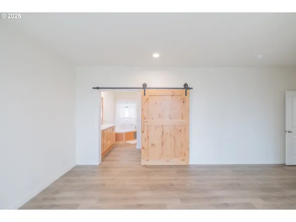 $647,000 | 25589 Cemetery Road, Monroe, OR 97456