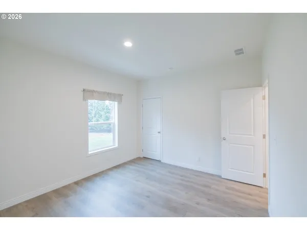 $647,000 | 25589 Cemetery Road, Monroe, OR 97456