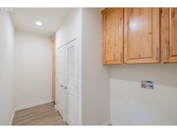 $647,000 | 25589 Cemetery Road, Monroe, OR 97456