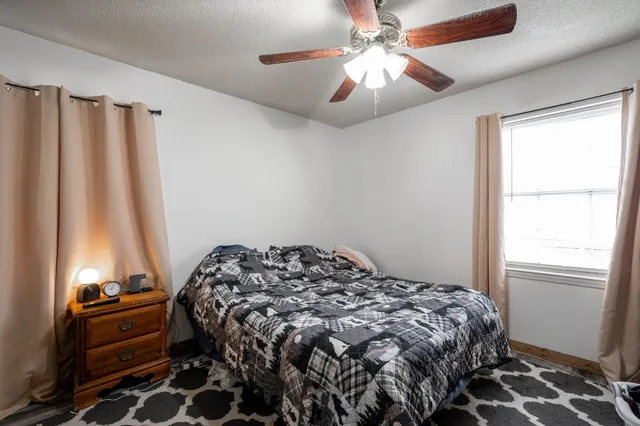 $215,000 | 2214 Glengerrie Drive, Soddy Daisy, TN 37379