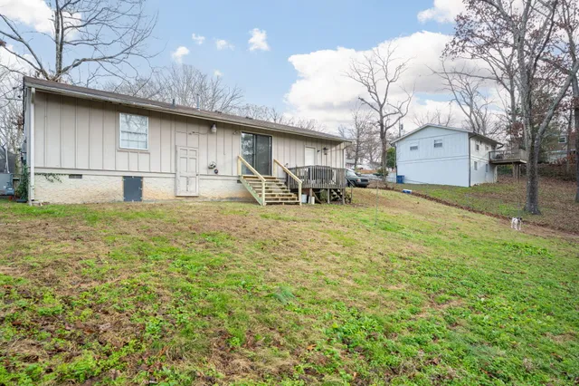 $215,000 | 2214 Glengerrie Drive, Soddy Daisy, TN 37379