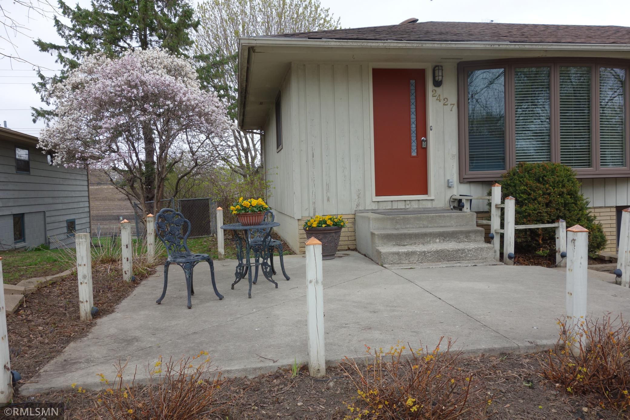 2427 26th Street Northwest Rochester, MN 55901 - Photo 2 of 31 Gallery Image 2