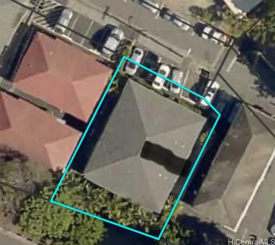 $2,480,000 | 2908 Varsity Circle, Honolulu, HI 96826