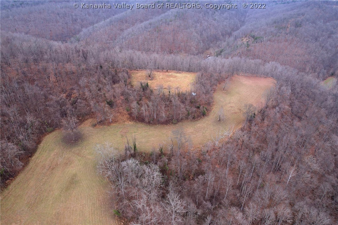 513 Cherry Fork Road Liberty, WV 25124 - Photo 8 of 38 Gallery Image 8