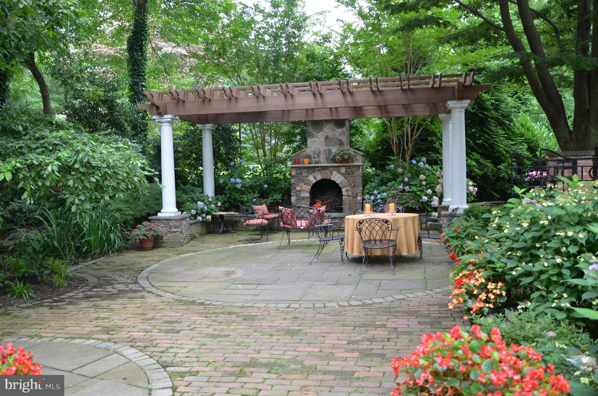 1841 Beulah Road Vienna, VA 22182 - Photo 4 of 30 Patio off Family Room with Pergola