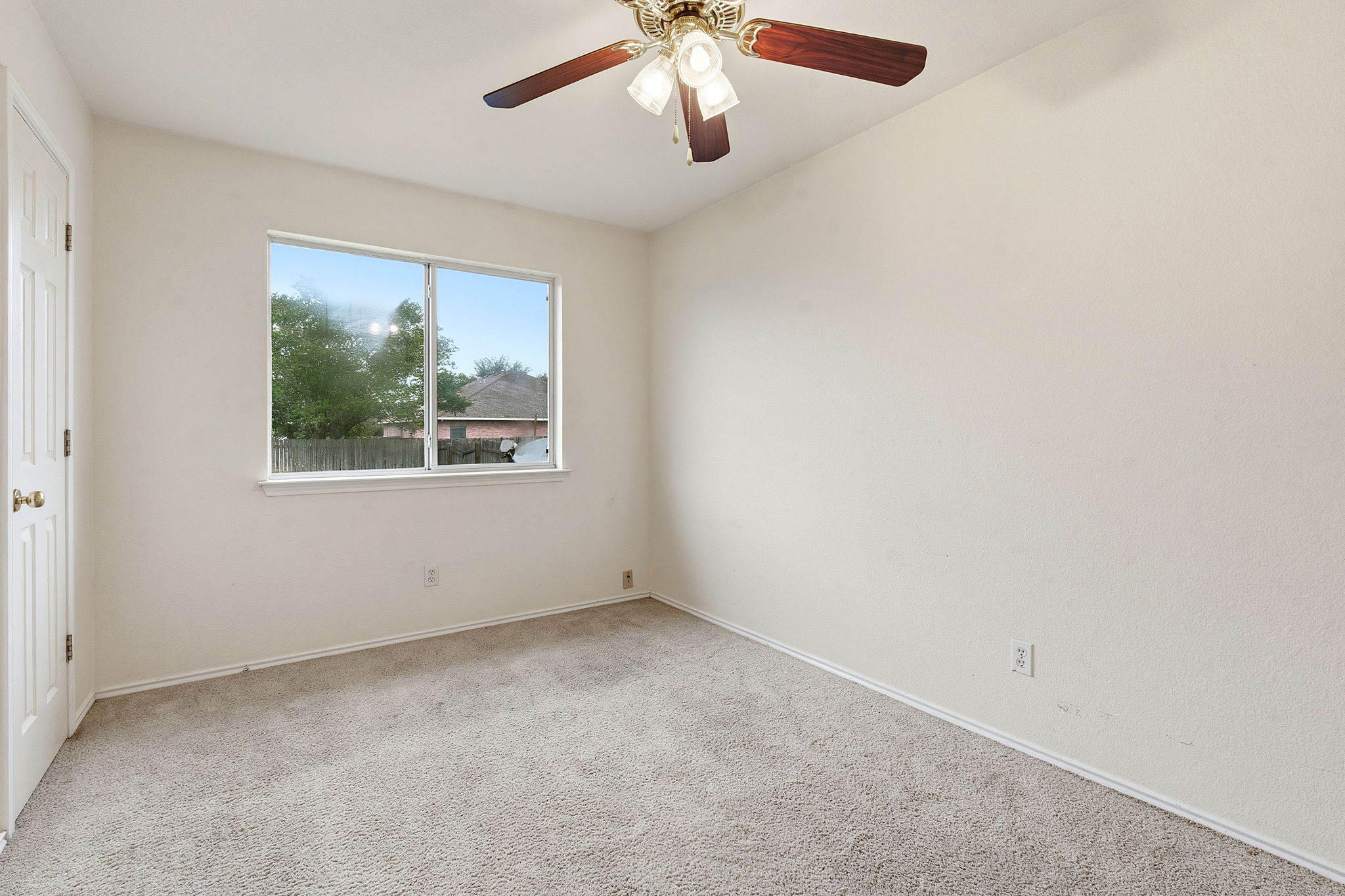 116 Blue Ridge Trail Elgin, TX 78621 - Photo 23 of 28 an empty room with a window