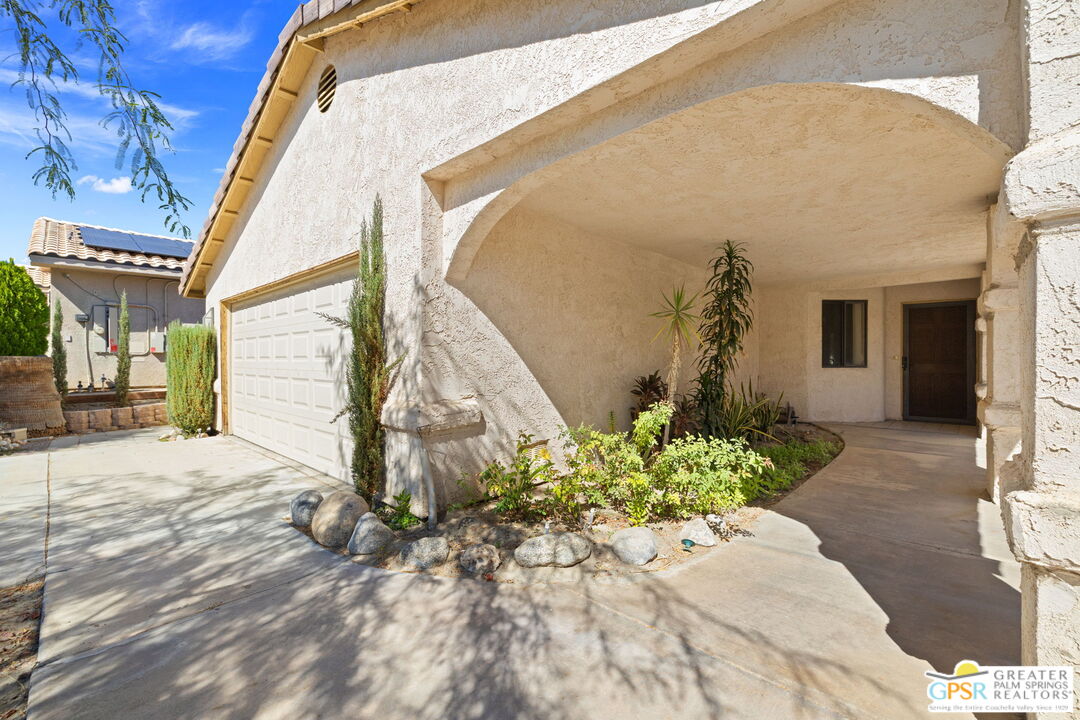 68600 Risueno Road Cathedral City, CA 92234 - Photo 7 of 30 a view of a house with a yard