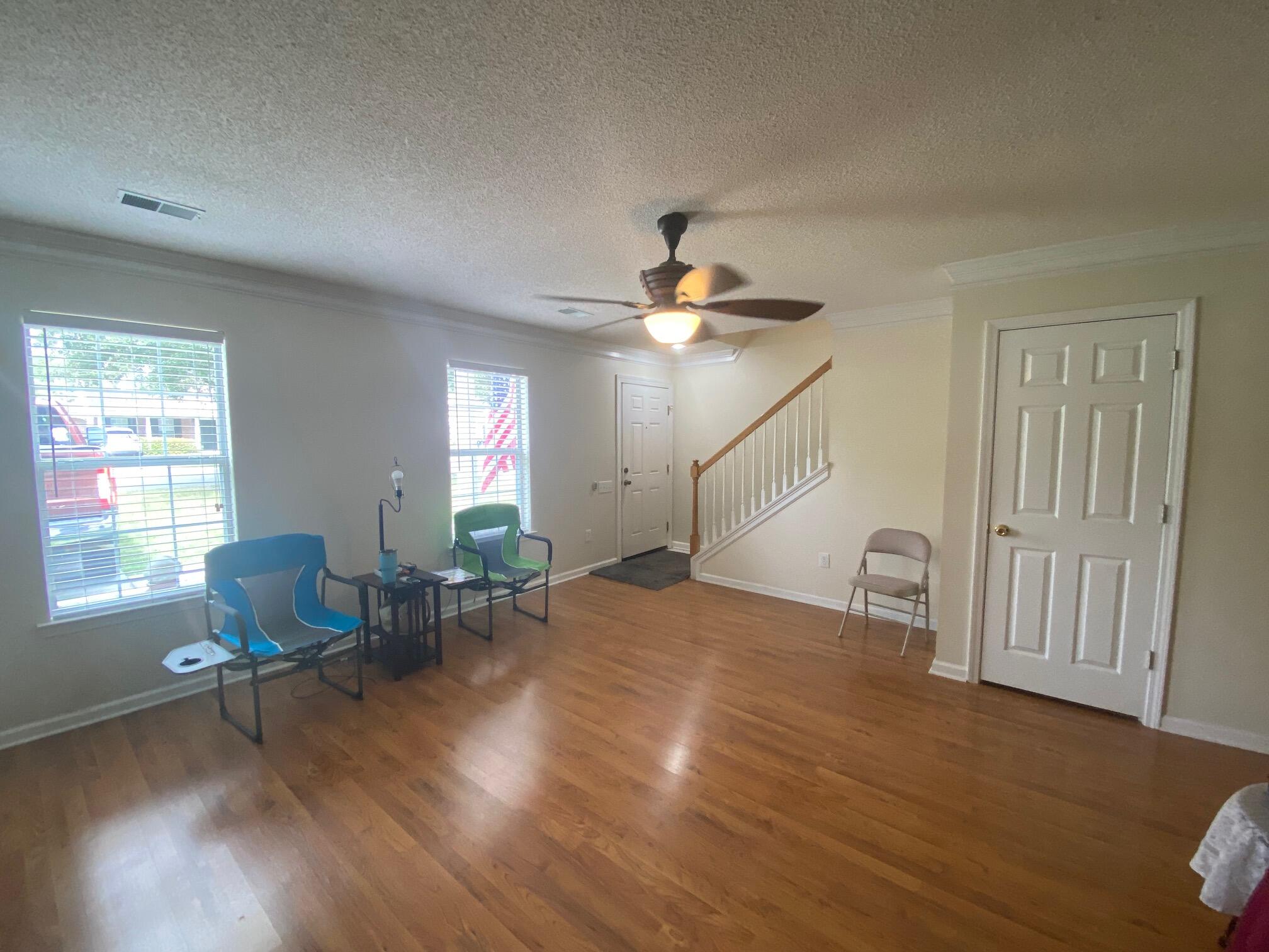 9238 Ayscough Road Summerville, SC 29485 - Photo 8 of 36 Family Room