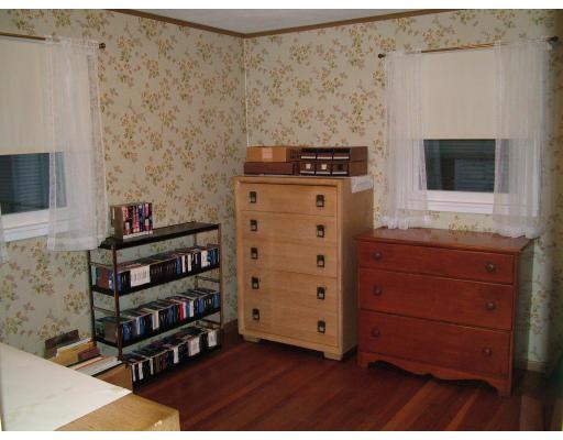 151 Garland Street Springfield, MA 01118 - Photo 4 of 5 Gallery Image 4