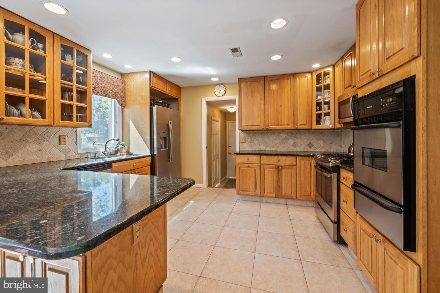 2 Manor Ridge Drive Princeton Junction, NJ 08550 - Photo 26 of 49