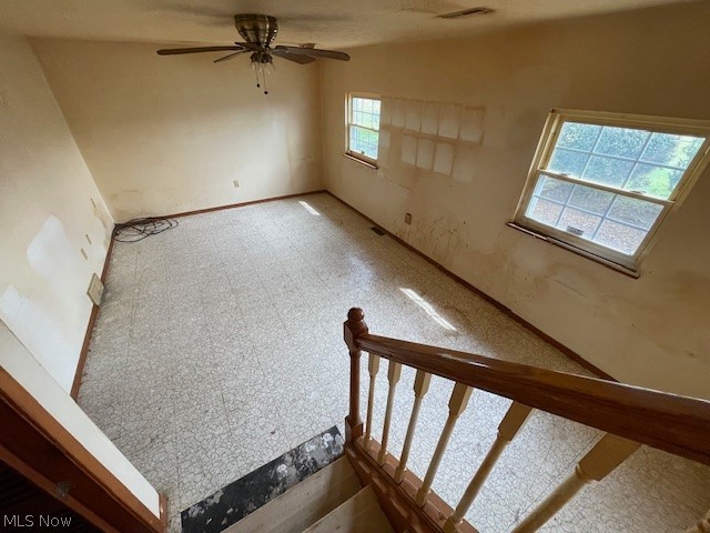 4036 North Leavitt Road Lorain, OH 44053 - Photo 9 of 18
