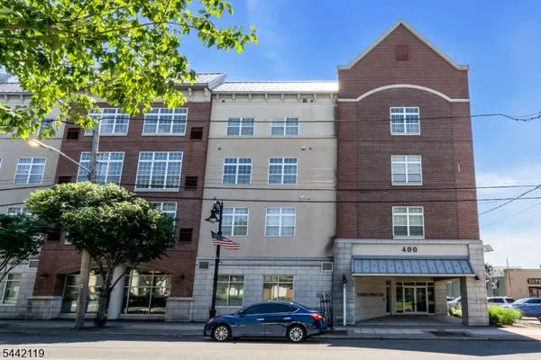 $352,710 | 400 East Front Street, Unit 415, Plainfield, NJ 07060