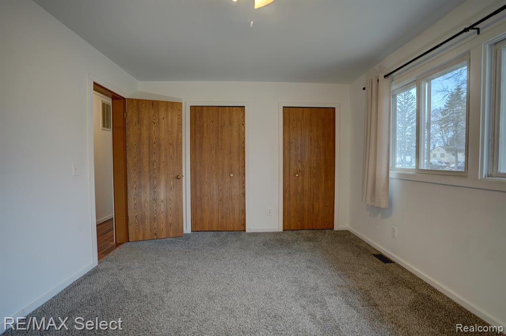 2470 Crane Road Fenton, MI 48430 - Photo 21 of 36