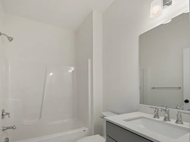 $865,000 | 77 Daniel Drive, South Burlington, VT 05403