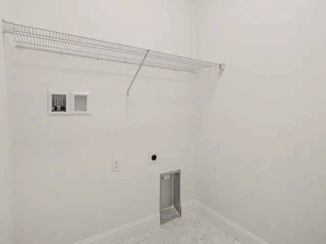 $865,000 | 77 Daniel Drive, South Burlington, VT 05403