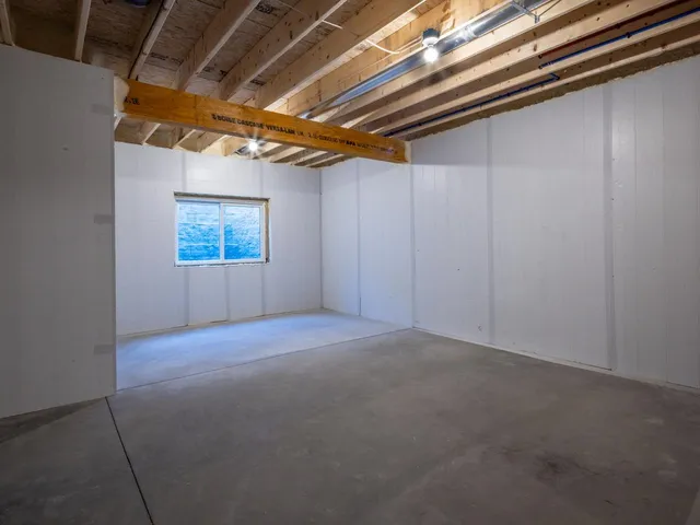 $865,000 | 77 Daniel Drive, South Burlington, VT 05403