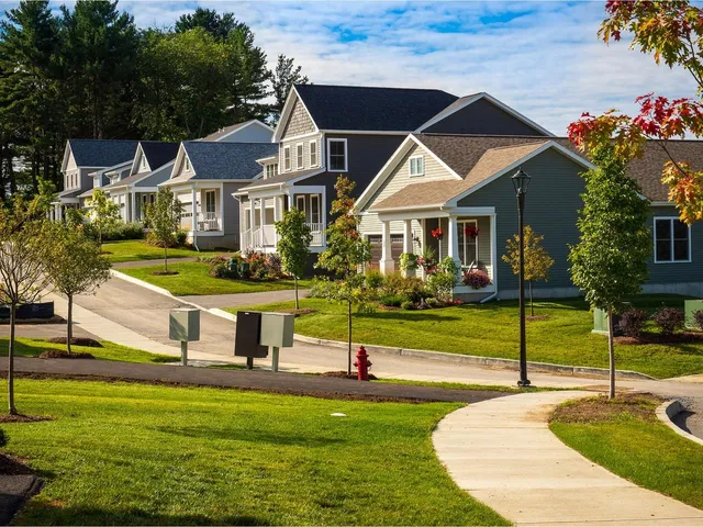 $865,000 | 77 Daniel Drive, South Burlington, VT 05403