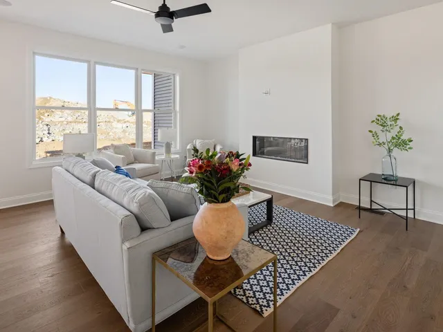 $865,000 | 77 Daniel Drive, South Burlington, VT 05403