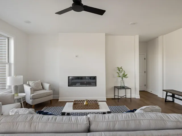 $865,000 | 77 Daniel Drive, South Burlington, VT 05403