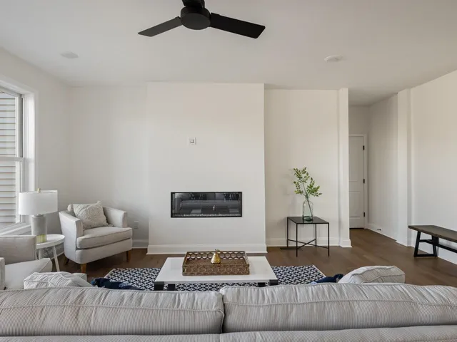 $865,000 | 77 Daniel Drive, South Burlington, VT 05403