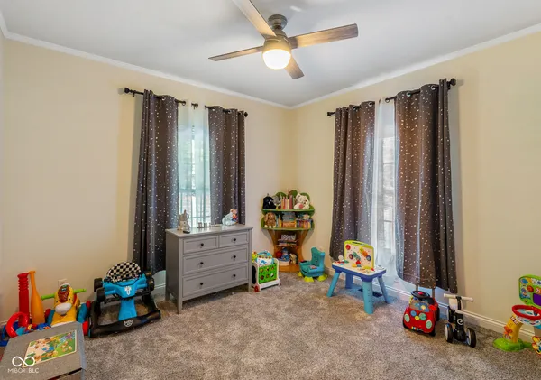 $435,000 | 2545 Eisenhower Lane, Terre Haute, IN 47803