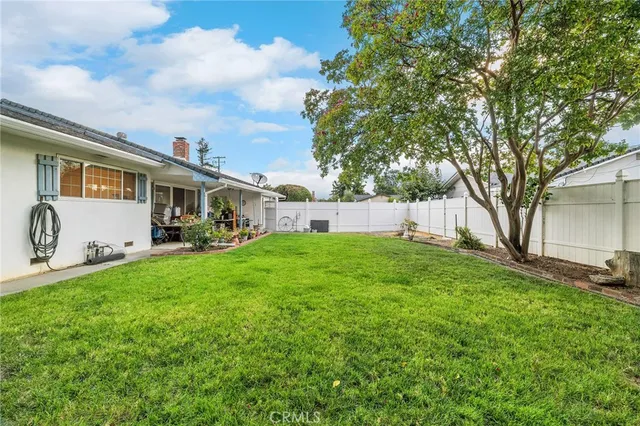 a front view of house with yard