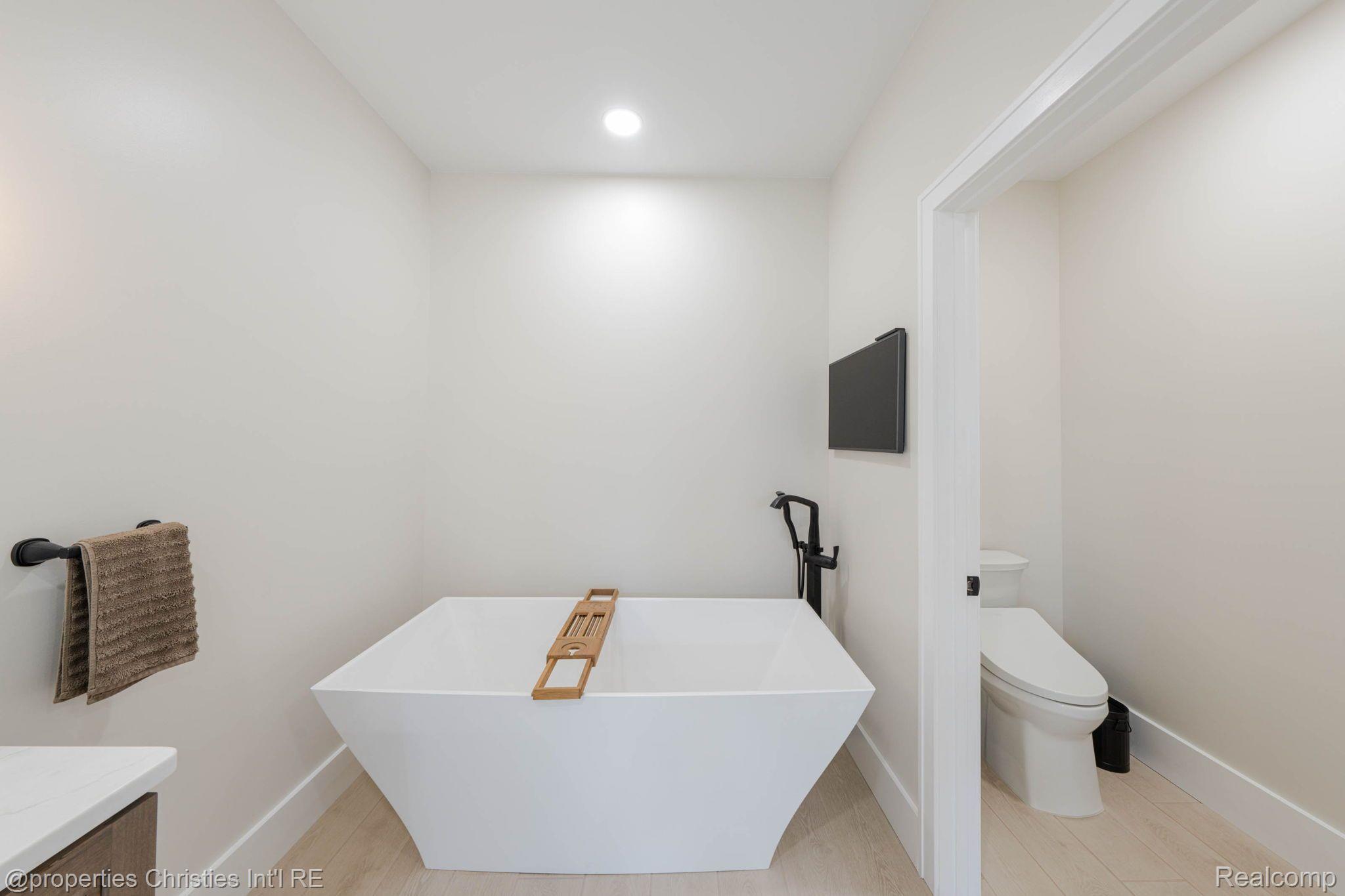 6950 Dryden Road Almont, MI 48003 - Photo 28 of 87 Gallery Image 28