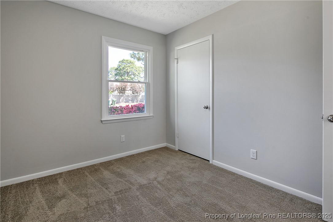 6315 Rustic Ridge Hope Mills, NC 28348 - Photo 18 of 25 Gallery Image 18