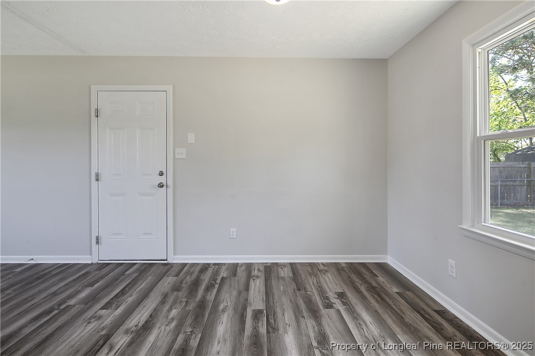 6315 Rustic Ridge Hope Mills, NC 28348 - Photo 10 of 25 Gallery Image 10