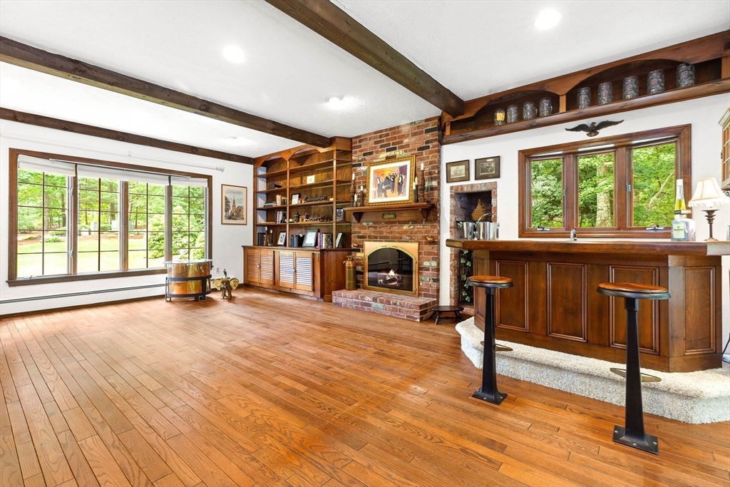 22 Brady Loop Andover, MA 01810 - Photo 11 of 42 Gallery Image 11