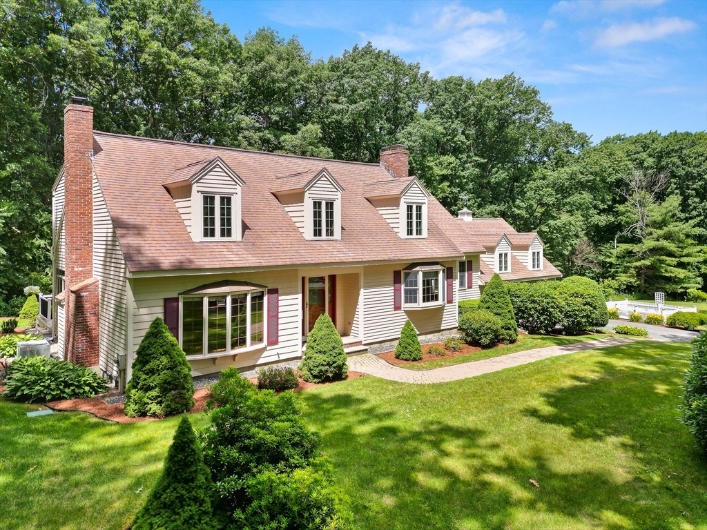 22 Brady Loop Andover, MA 01810 - Photo 2 of 42 Gallery Image 2