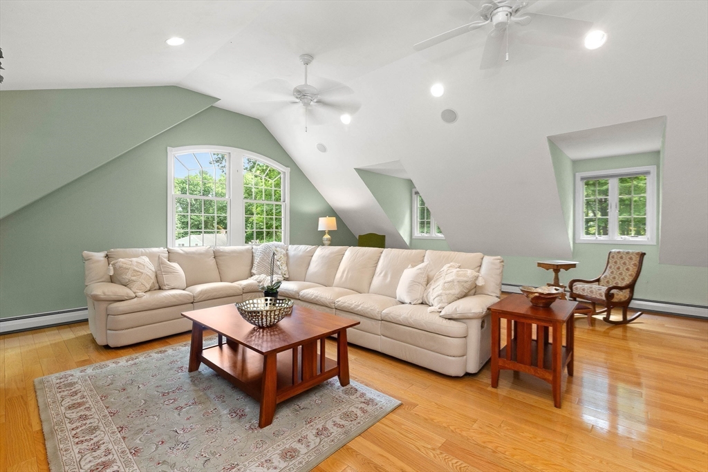 22 Brady Loop Andover, MA 01810 - Photo 23 of 42 Gallery Image 23