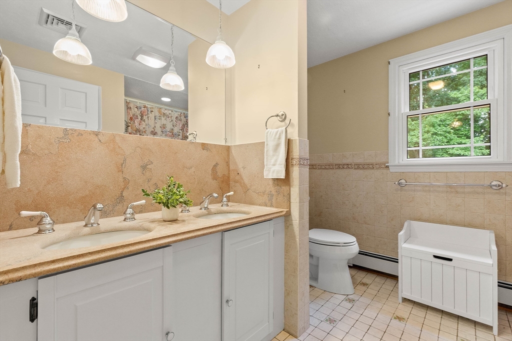 22 Brady Loop Andover, MA 01810 - Photo 29 of 42 Gallery Image 29