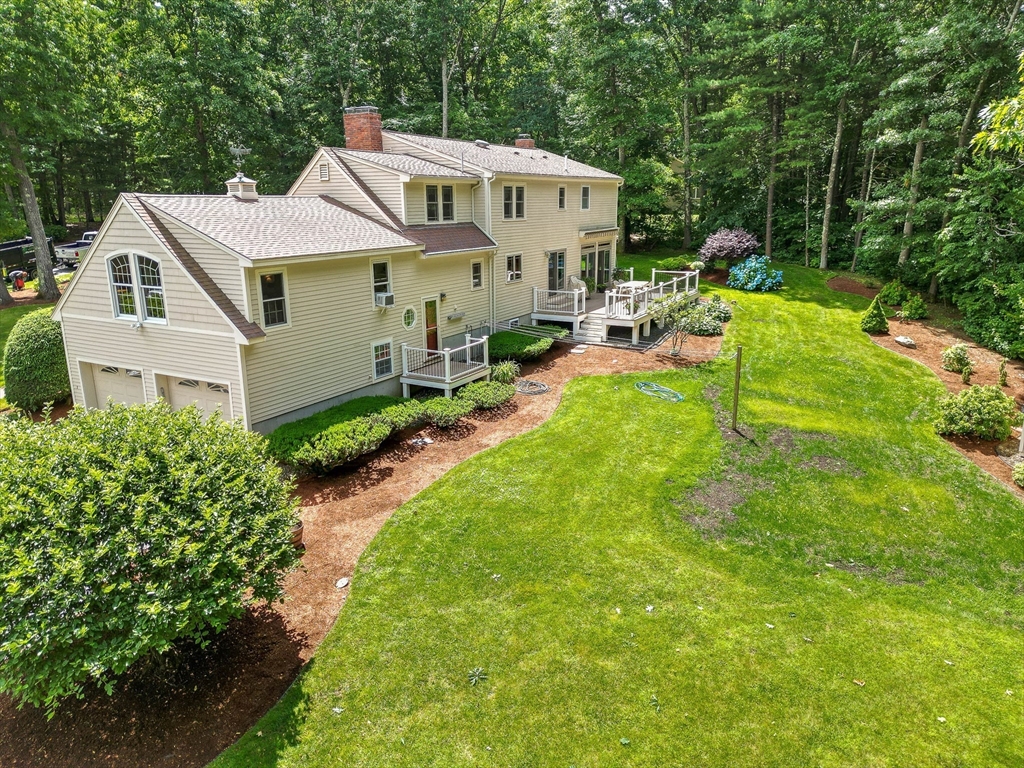 22 Brady Loop Andover, MA 01810 - Photo 5 of 42 Gallery Image 5