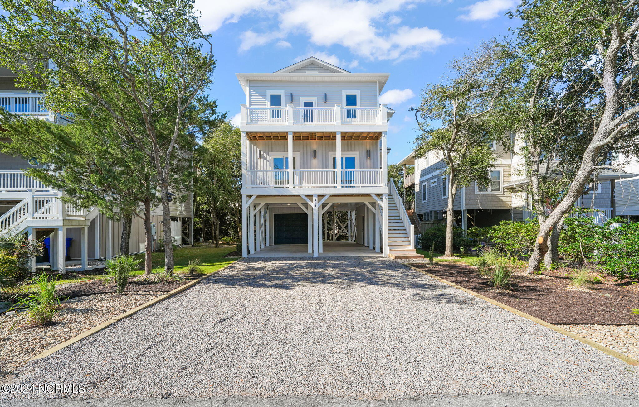 121 Atkinson Road Surf City, NC 28445 - Photo 55 of 70 Front