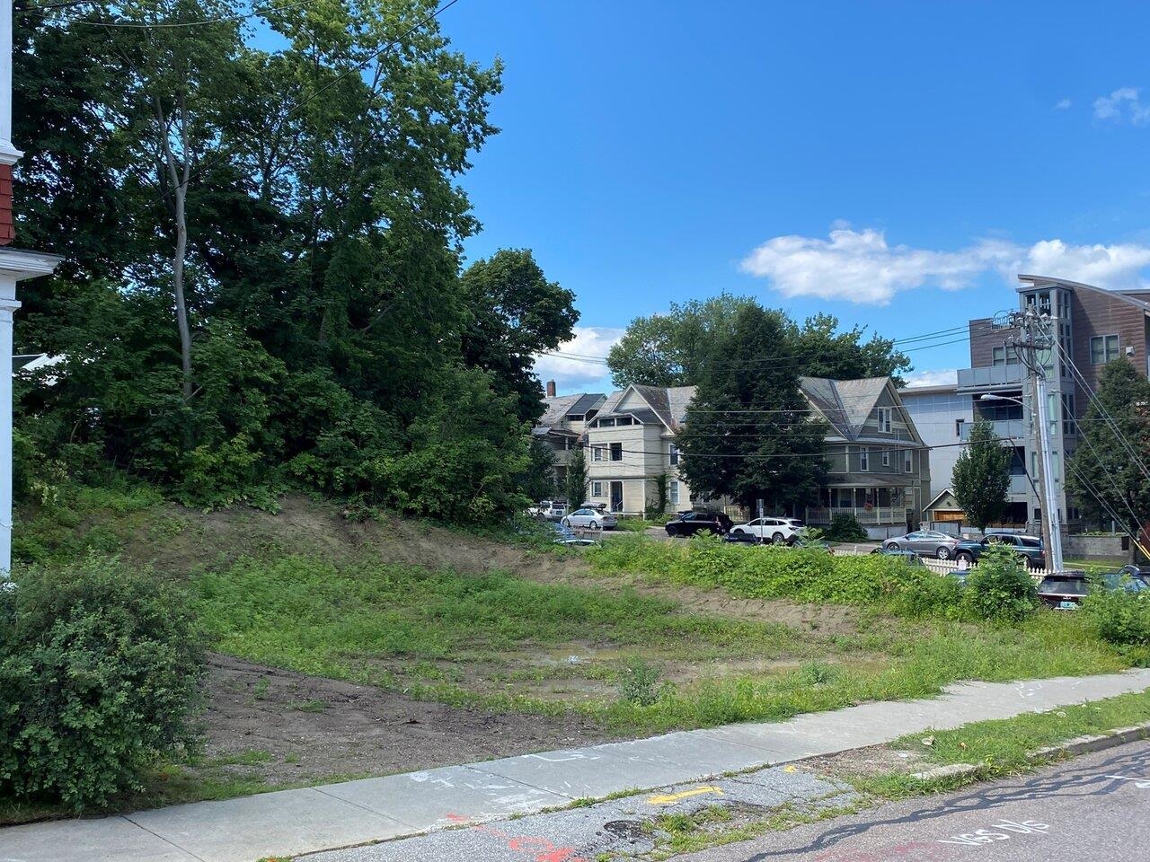 199 King Street Burlington, VT 05401 - Photo 1 of 6