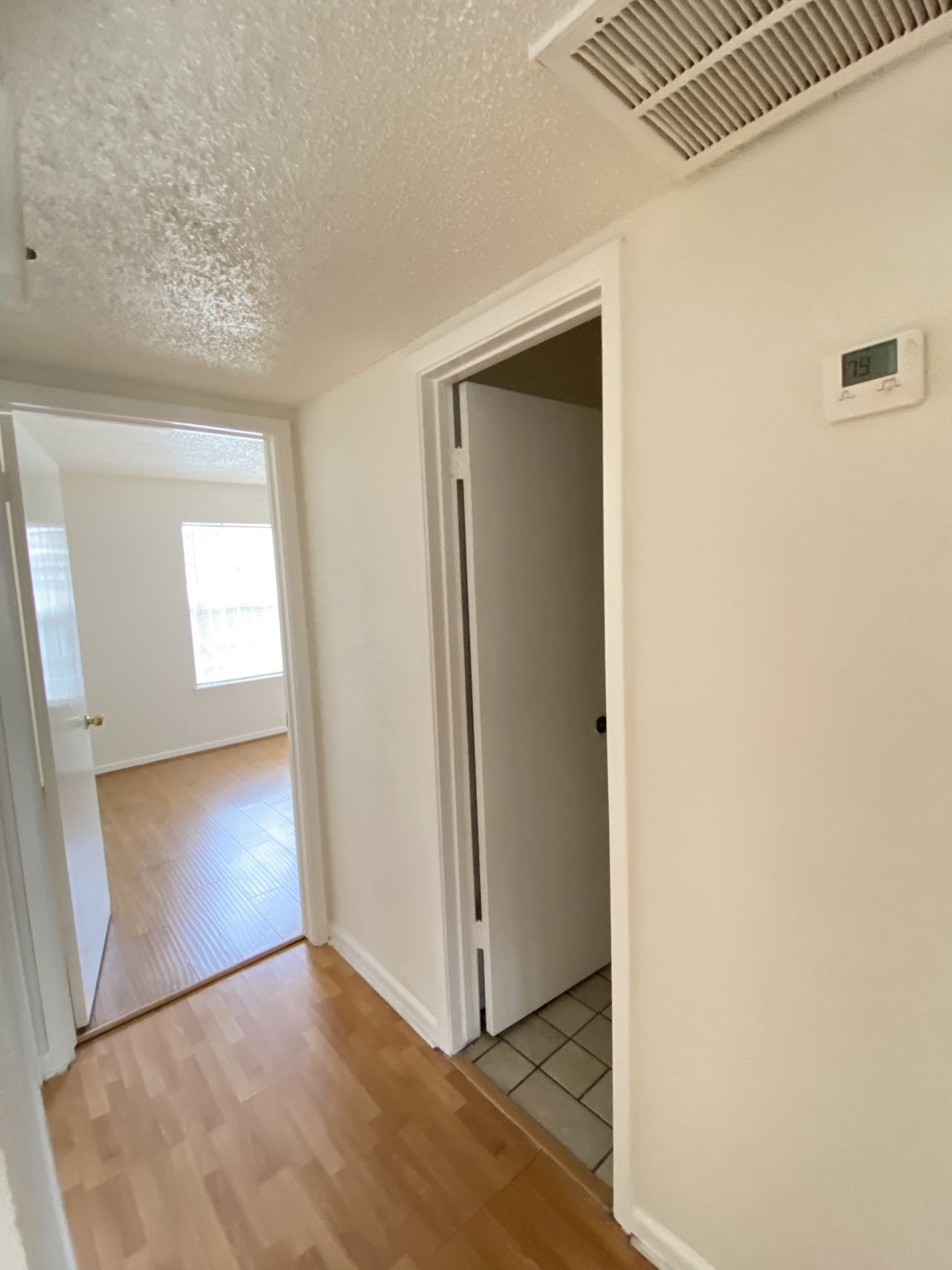 6201 Ranchester Drive, Unit 19 Houston, TX 77036 - Photo 14 of 26 a view of an empty room