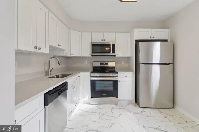 $535,000 | 13380 Packard Drive, Woodbridge, VA 22193