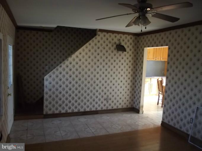 158 Locust Point Road Elkton, MD 21921 - Photo 8 of 22 Living Room