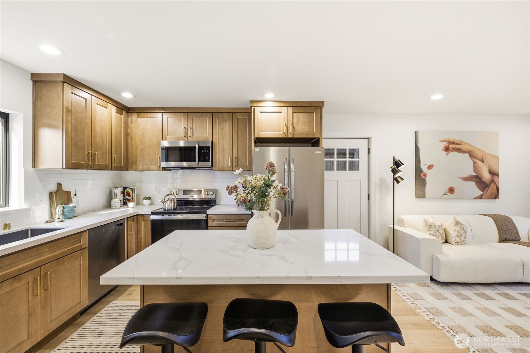 526 North 100th Street Seattle, WA 98133 - Photo 6 of 20