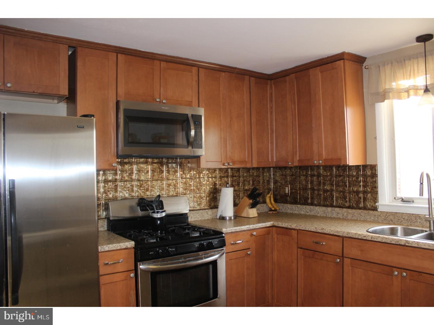 771 Claire Road Philadelphia, PA 19128 - Photo 7 of 22 Gallery Image 7