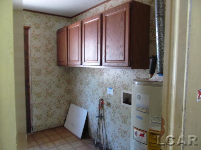 3376 West Temperance Road Lambertville, MI 48144 - Photo 10 of 13 50181199-cf3fd635-c0d8-4c2d-8810-110074e2baa1.JPG
